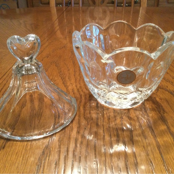 Fifth Avenue Crystal Covered Candy Jar "Cherish" - Picture 2 of 5